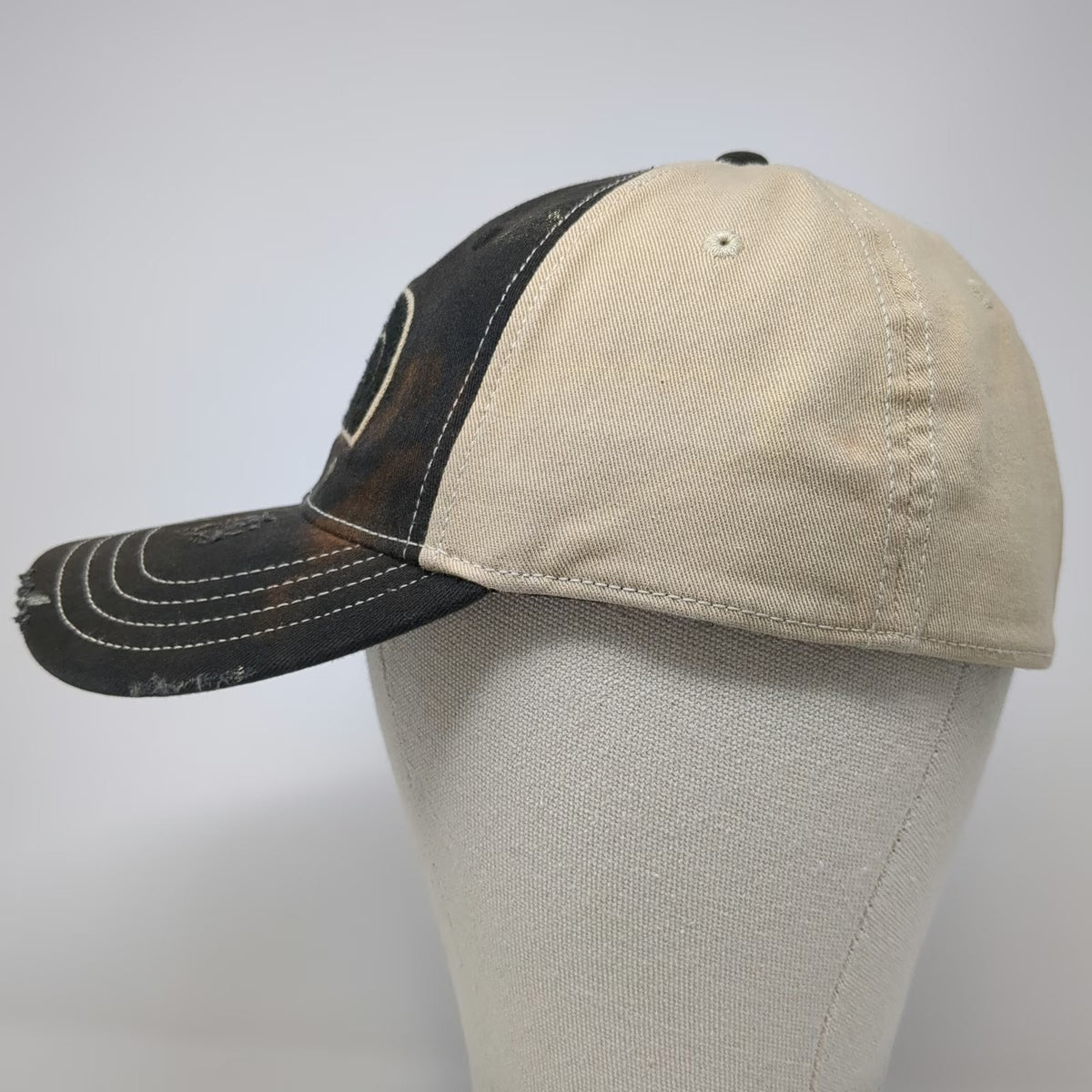 The North Face Baseball Cap Black Beige M Embroidered Paint Splatter Logo Hat