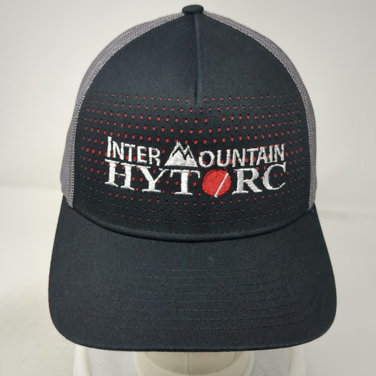 Richardson Trucker Hat Black One Size Snapback Intermountain Hytorc Red Brim