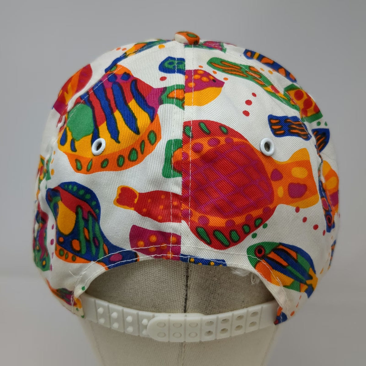 Winner 5 Panel White Blue Green One Size Tropical Fish Print Rope Bahamas Hat