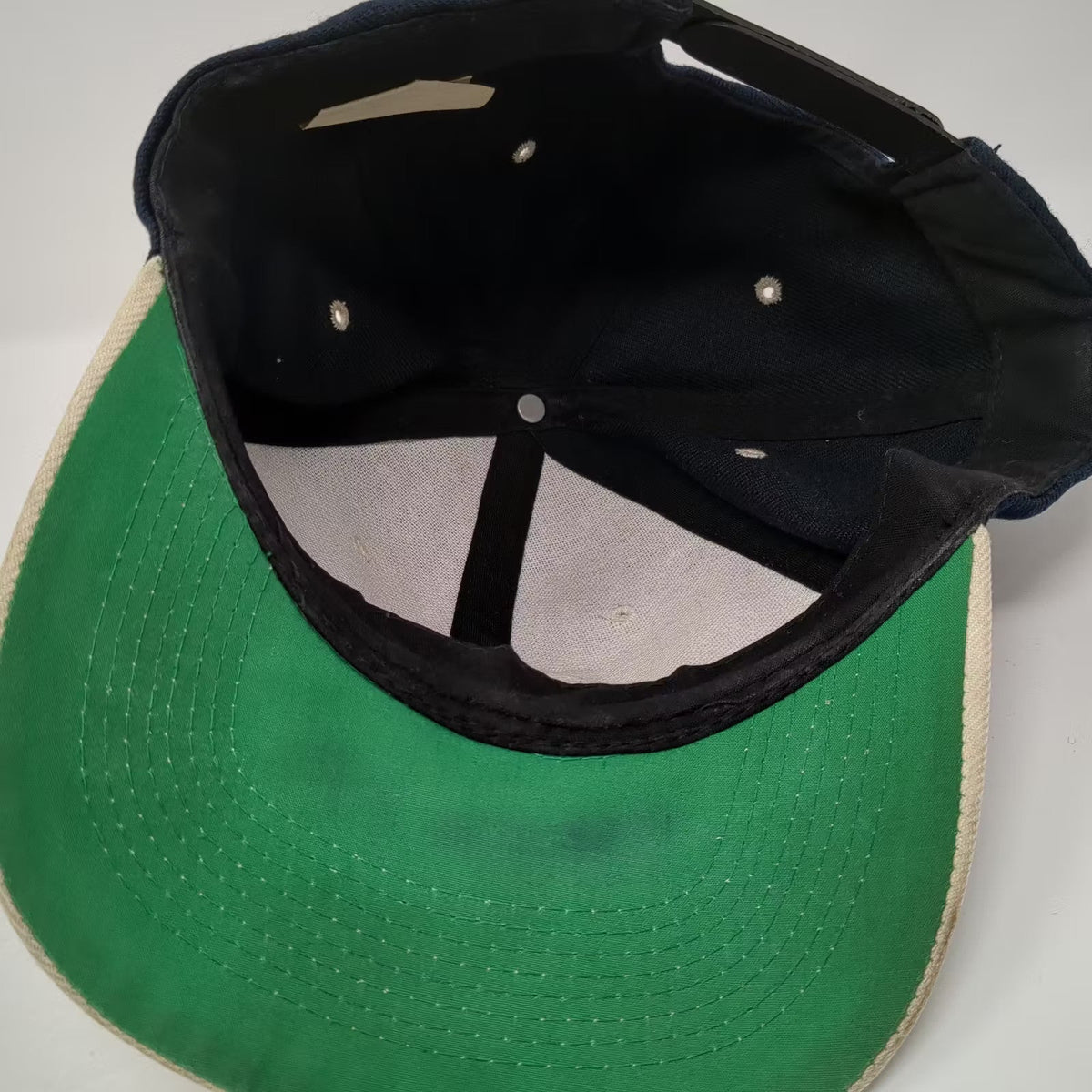 H. Kap Yin Yang Symbol Snapback Hat Blue White OS Green Underbrim Two Tone