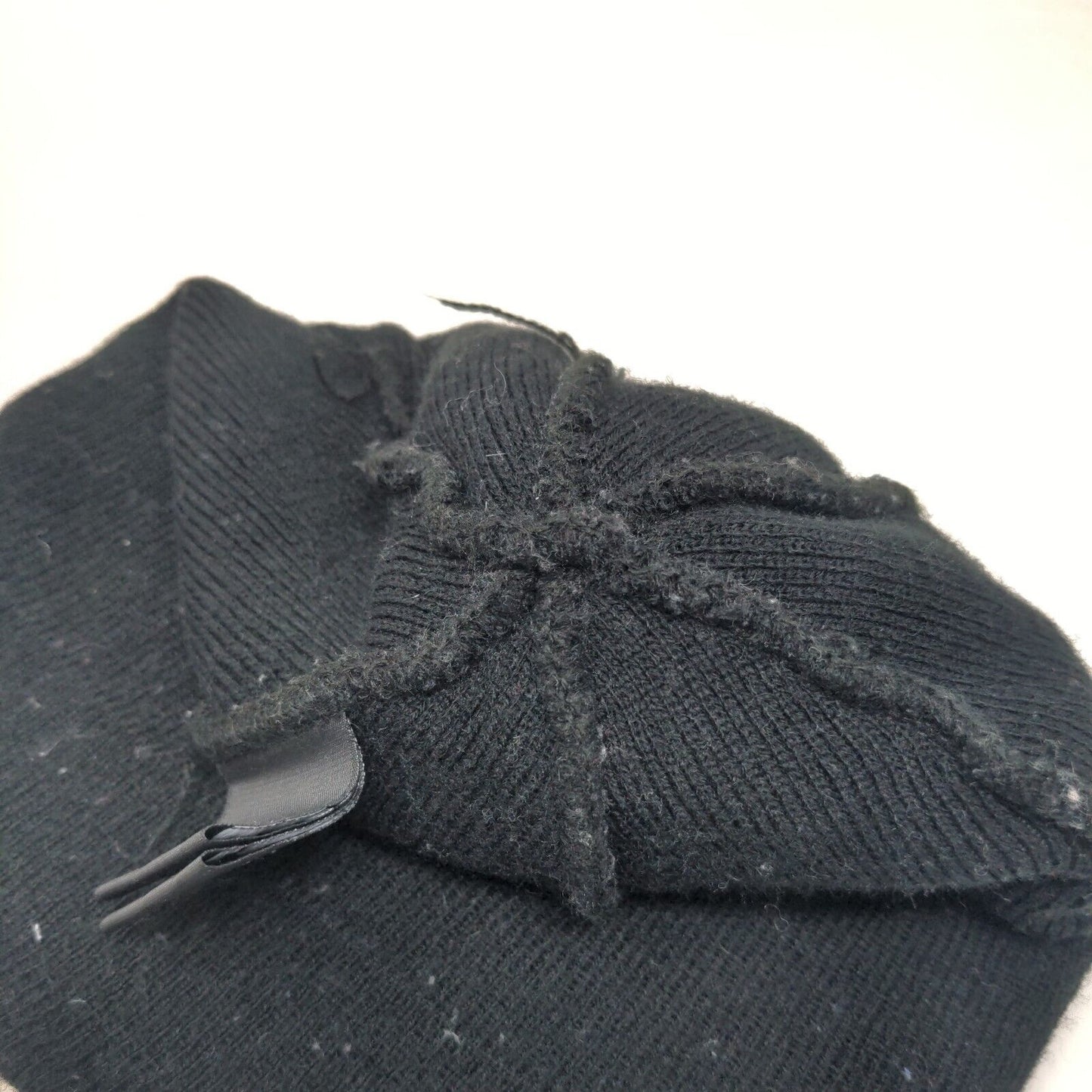 New Era Men's Knit Beanie Hat Cap Black Embroidered Star Wars Logo Acrylic
