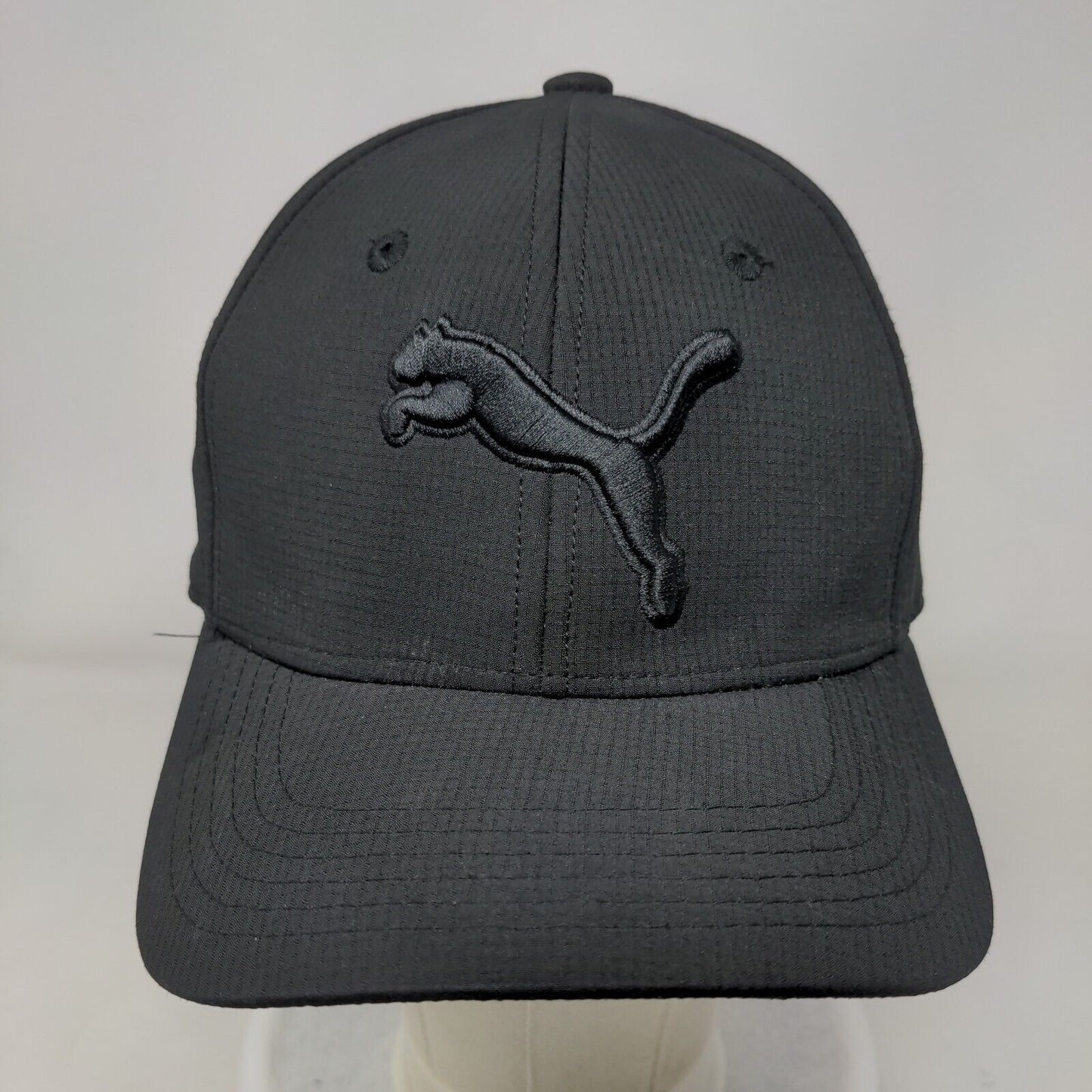PUMA Fitted Hat Black L/XL Lightweight Embroidered Vented Holes 6 Panel