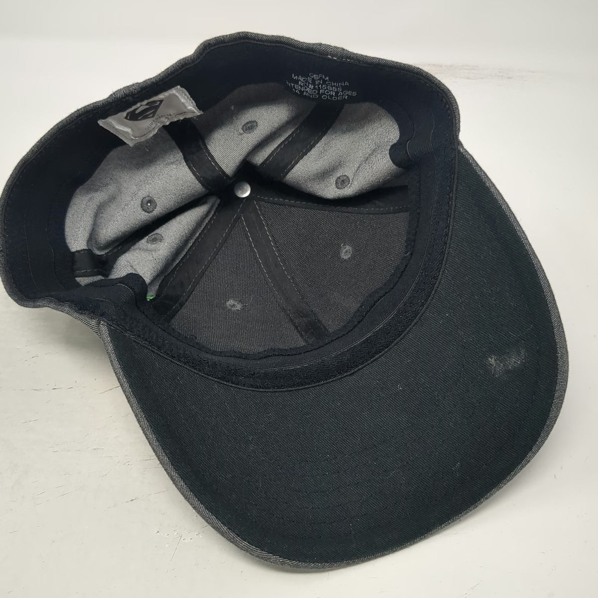 Bioworld Superman Hat Gray Baseball Cap OSFM Fitted Neon Green 3D Shield Logo