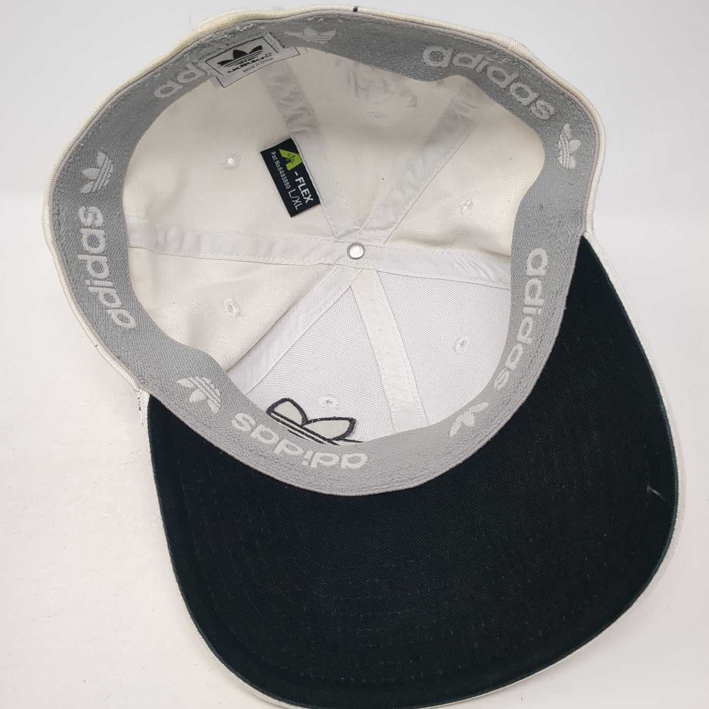 Adidas Fitted Baseball Cap White XL A-Flex Lightweight Embroidered 6 Panel
