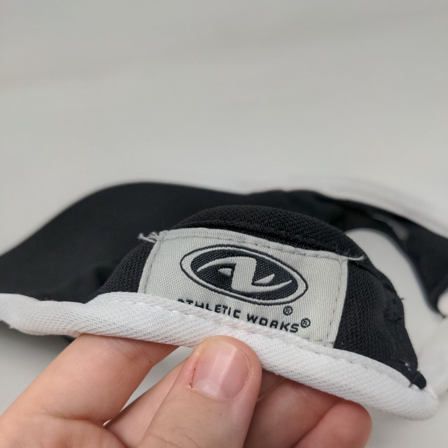 Athletic Works Strapback Sun Visor Hat Black OSFM Adjustable Lightweight Blank