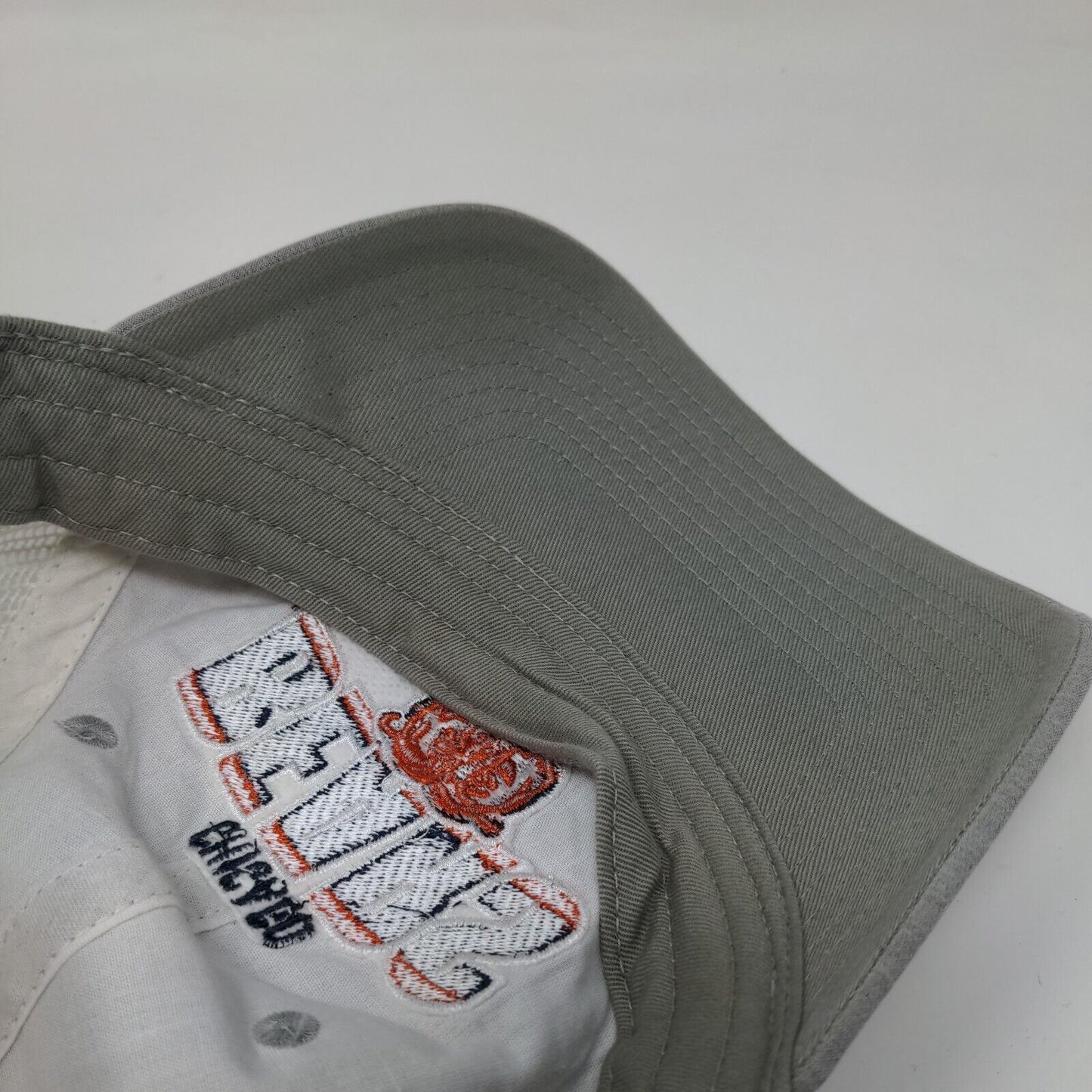 Chicago Bears Snapback Mesh Back Hat Gray Embroidered Logo NFL Adjustable