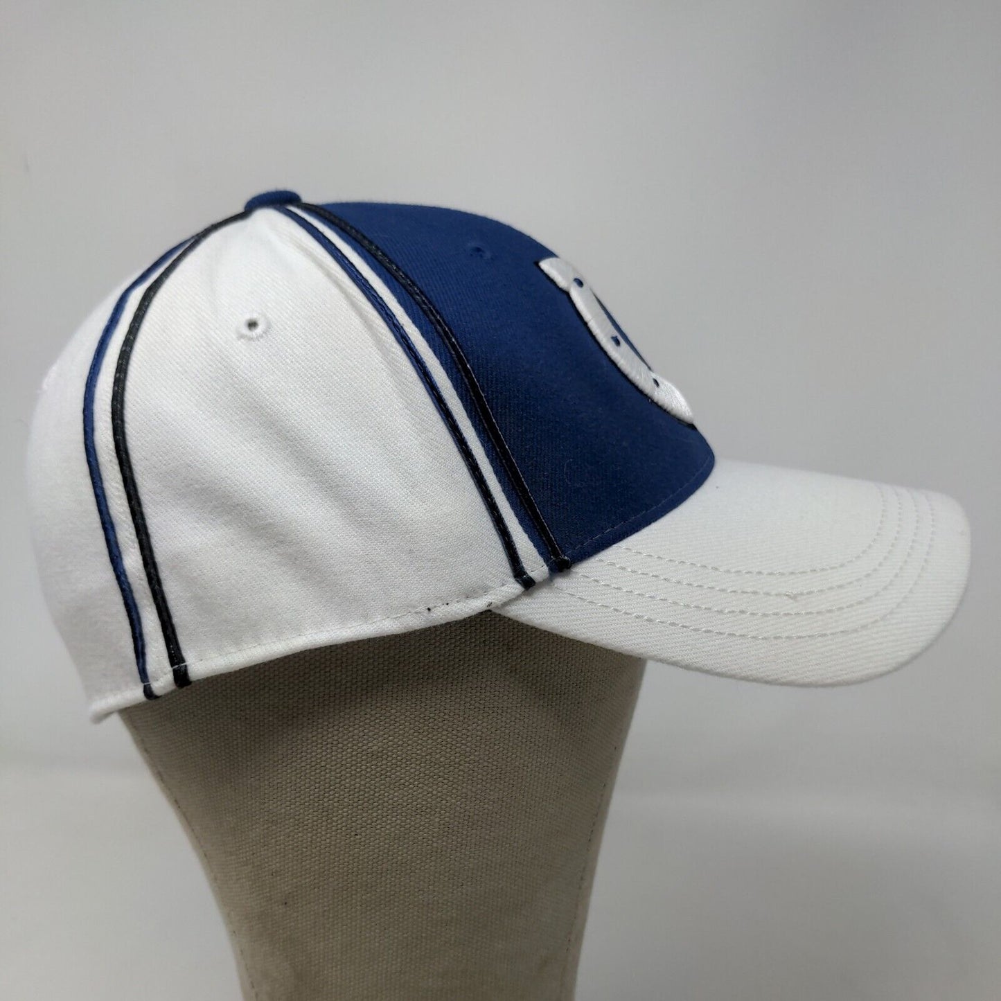 Reebok NFL Fitted Hat White Blue Size OSFA Embroidered Indianapolis Colts Logo