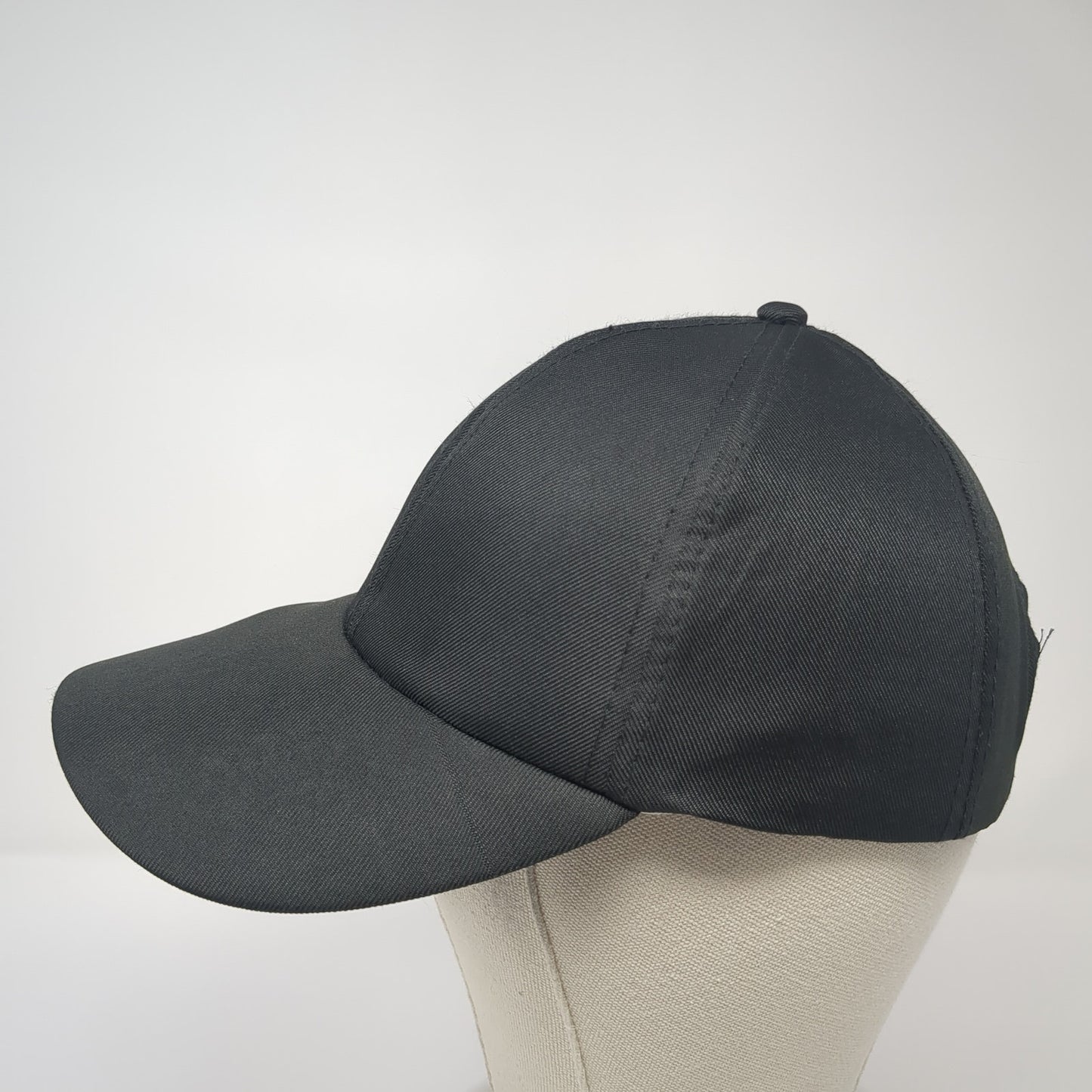 Unbranded Strapback Hat Black One Size Adjustable Outdoor 6 Panel Blank