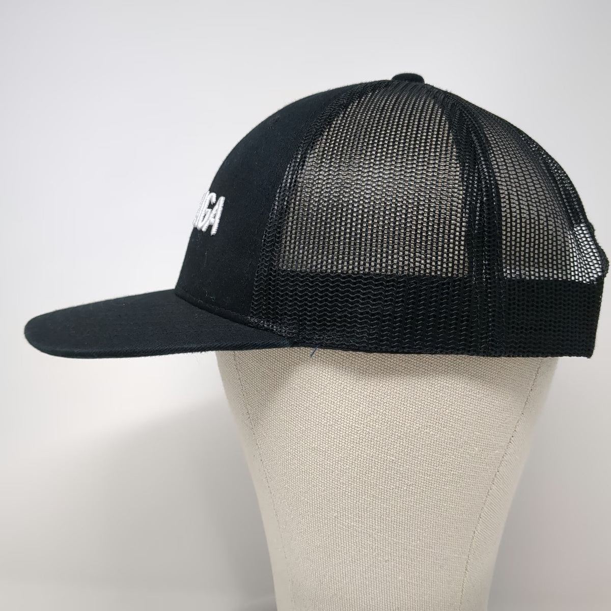 AJM International Garaga Trucker Hat Black One Size Mesh Back Snapback Logo Cap