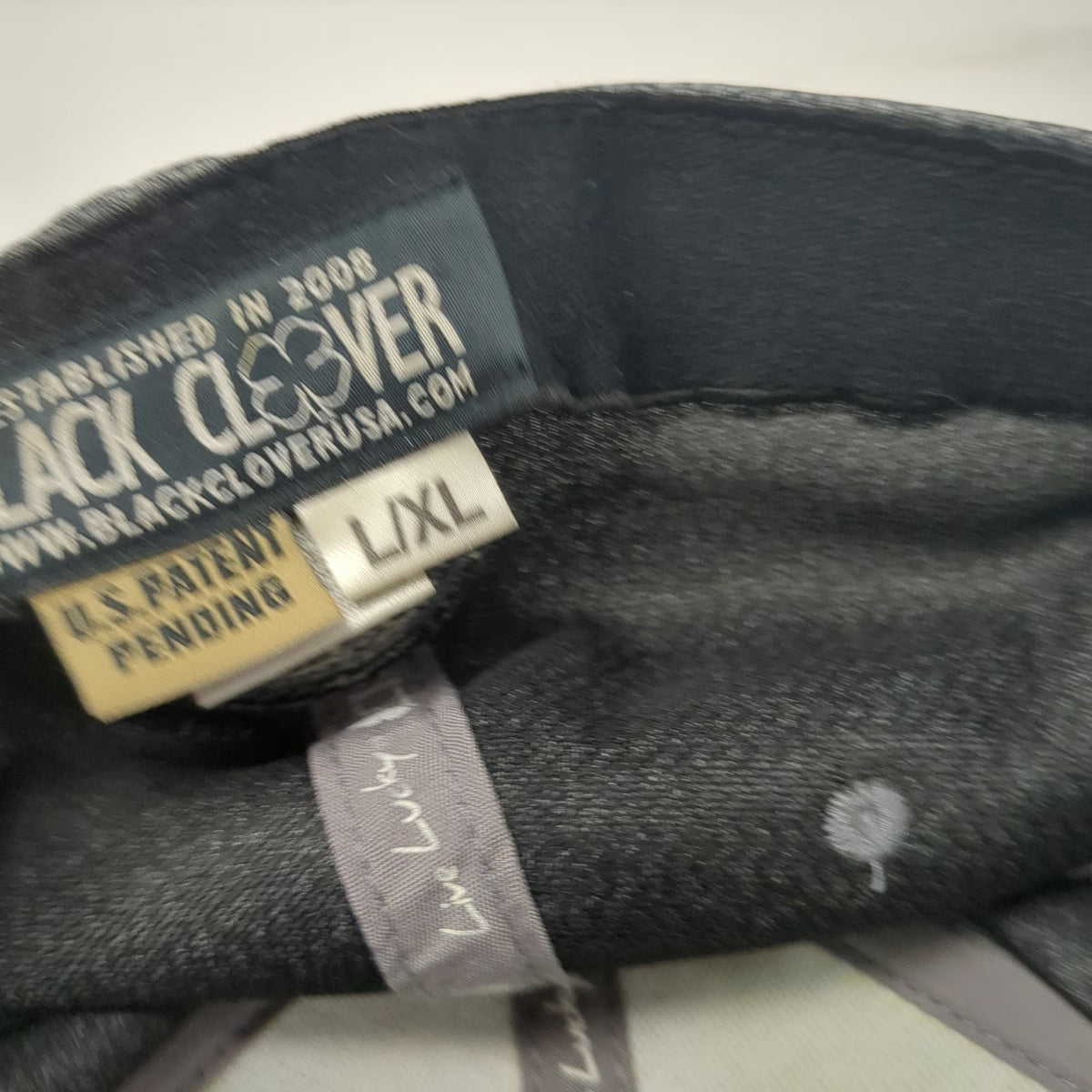 Black Clover Baseball Cap Gray XL Topgolf Las Vegas Live Lucky Memory Fit Hat