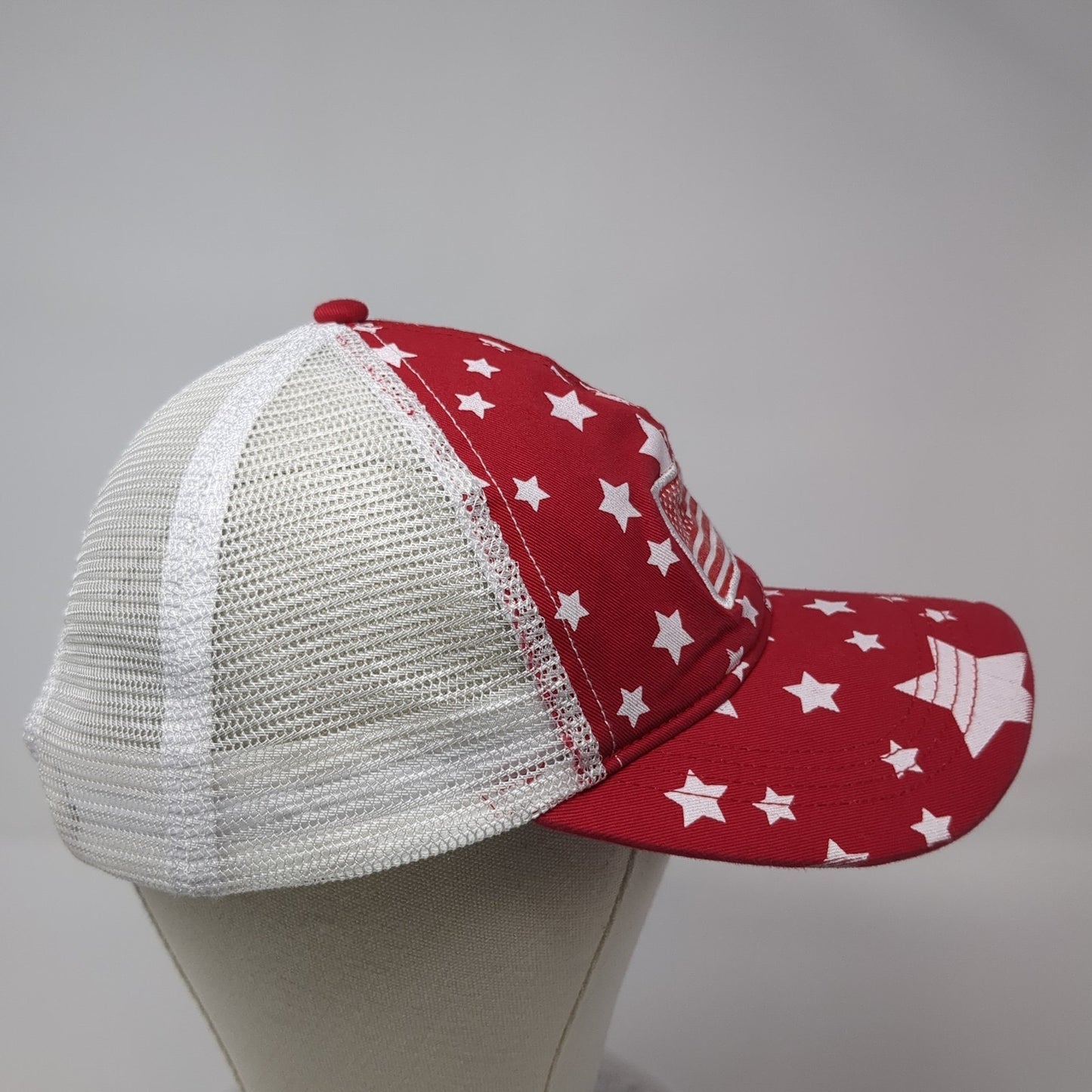 USA Flag Snapback Trucker Hat Red One Size Adjustable Mesh Back Stars & Stripes