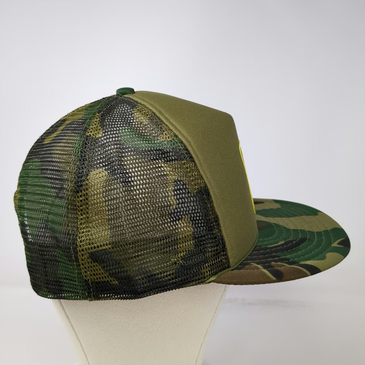 Cameo John Deere Trucker Hat Green Camo Mesh Back Snapback Flat Brim Vintage