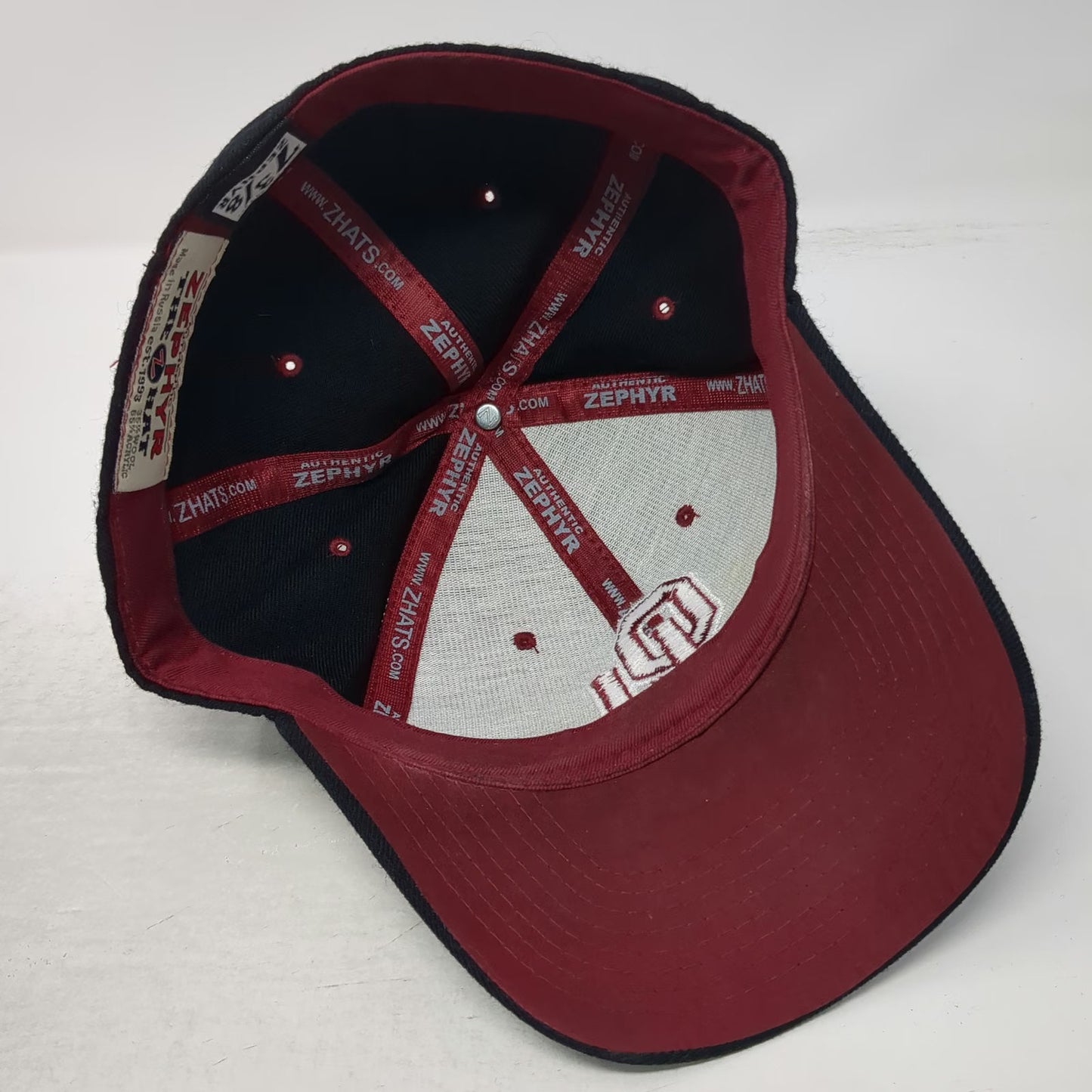 Oklahoma Sooners NCAA Zephyr Cap Black Red White 7 3/8 Fitted Embroidered Hat
