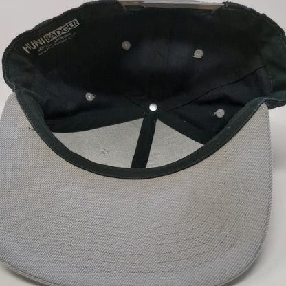 Huni Badger Snapback Hat Black OSFM Gray Brim Marijuana Leaf Logo Embroidered