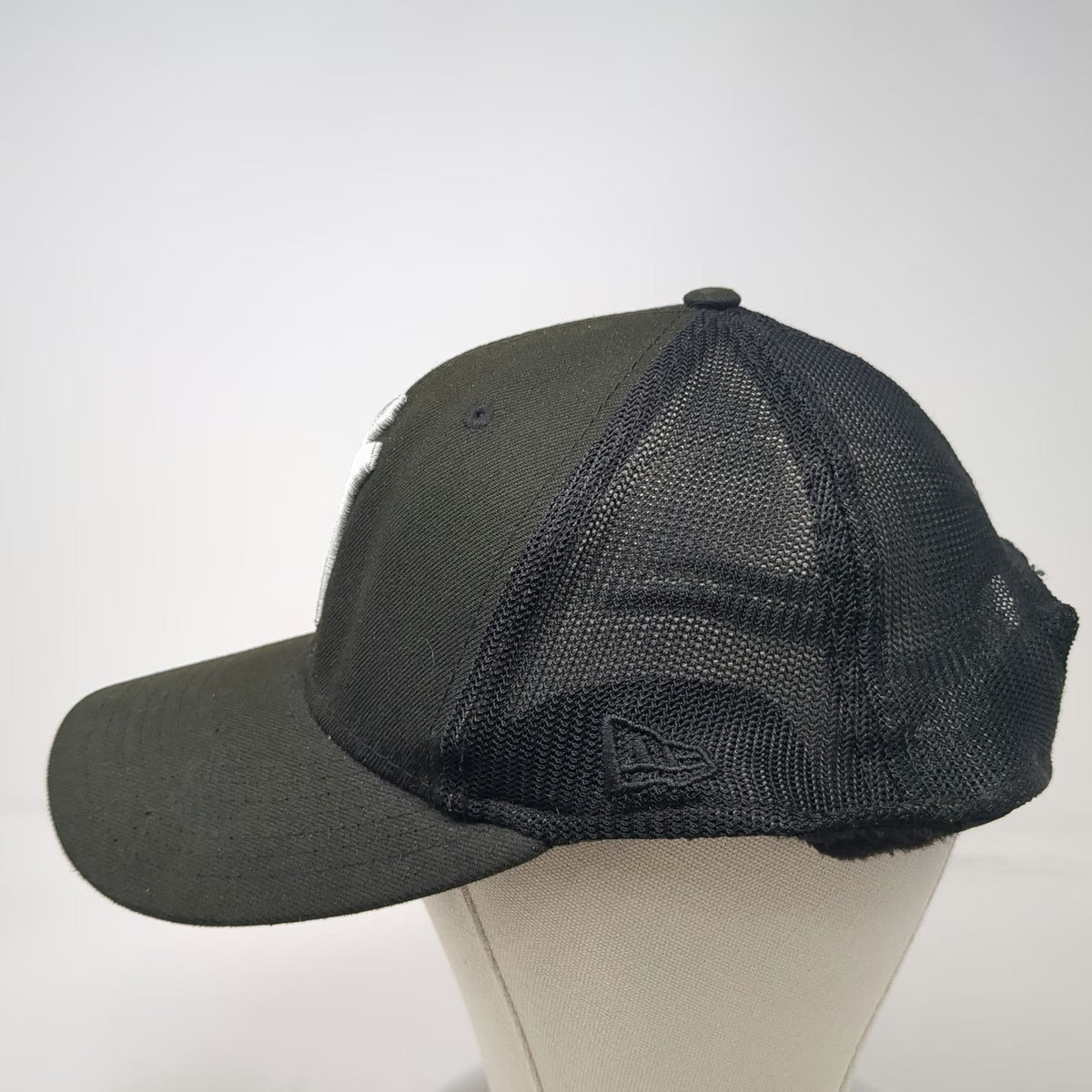 New Era Trucker Hat Black One Size Specialized Bicycle Mesh Back Snapback 9FIFTY