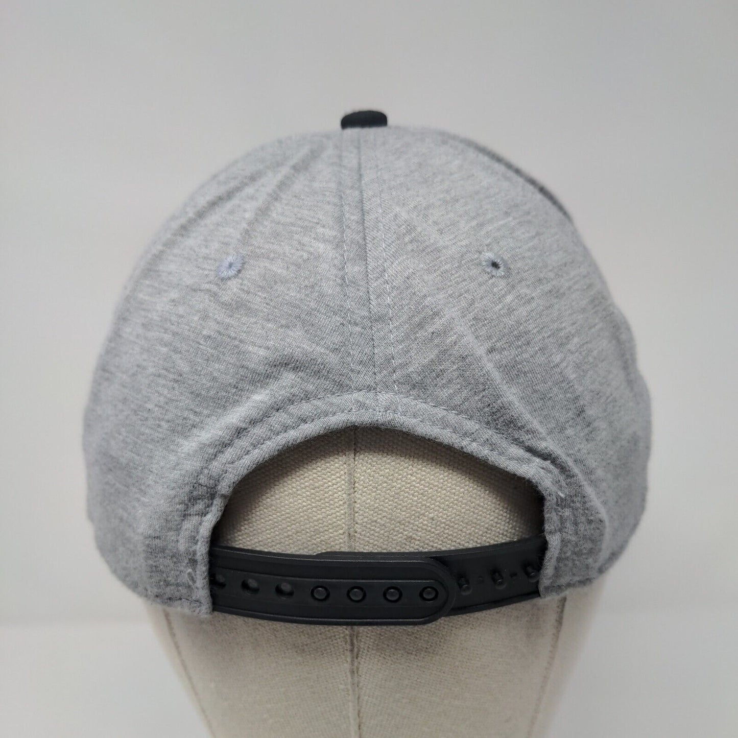 Roblox Patch Snapback Hat Gray Youth OSFM Adjustable Colorblock