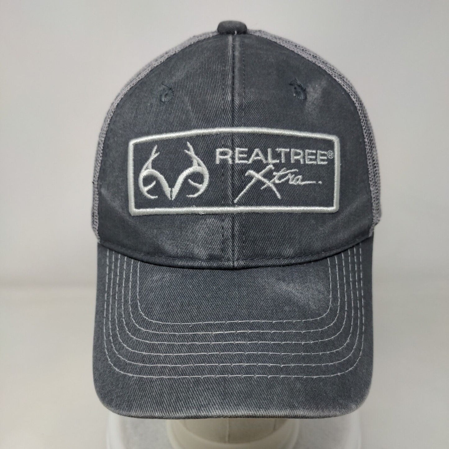 Realtree Xtra Snapback Mesh Back Trucker Hat Gray One Size Adjustable