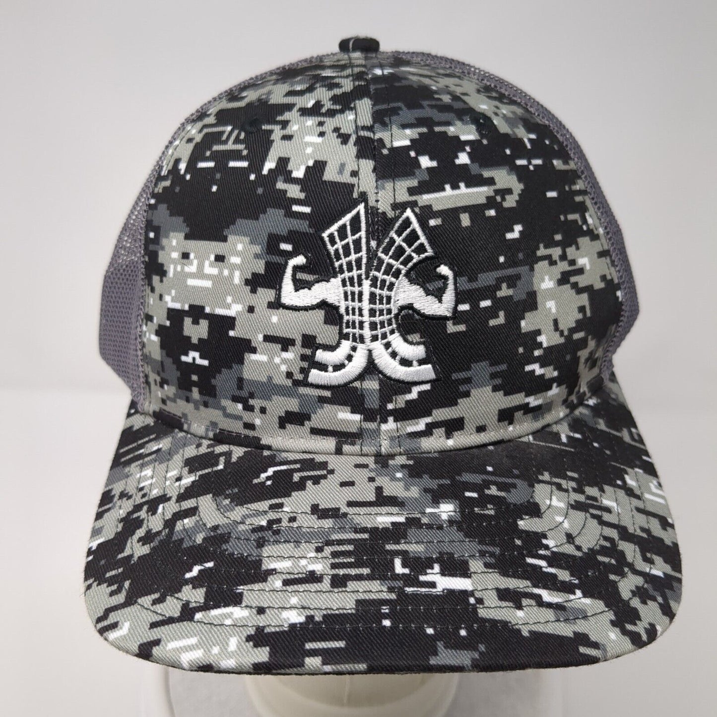Richardson Snapback Trucker Hat Camo OSFA Embroidered Logo Mesh Back
