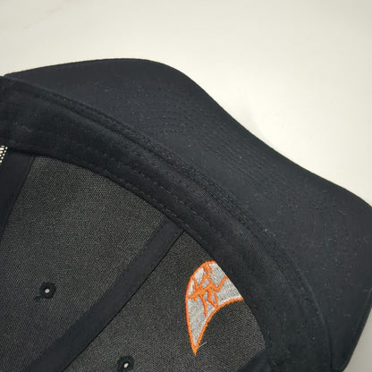 Lindo Trucker Hat Black One Size Embroidered Orange Gecko Moon Mesh Snapback