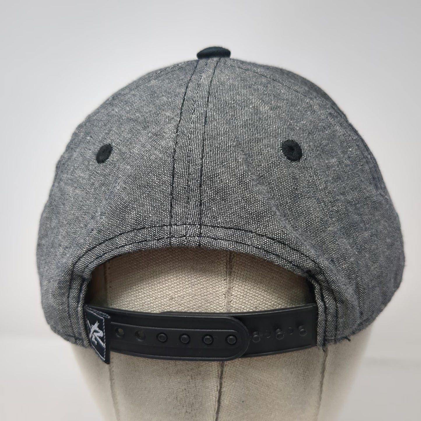 Young & Reckless Gray Snapback Hat One Size Shield Logo Mask Baseball Bats Blue