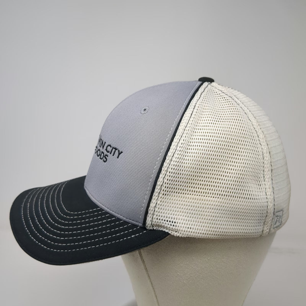 Richardson Baseball Cap Gray Black M Mesh Fitted Twin City Foods Stretch Hat