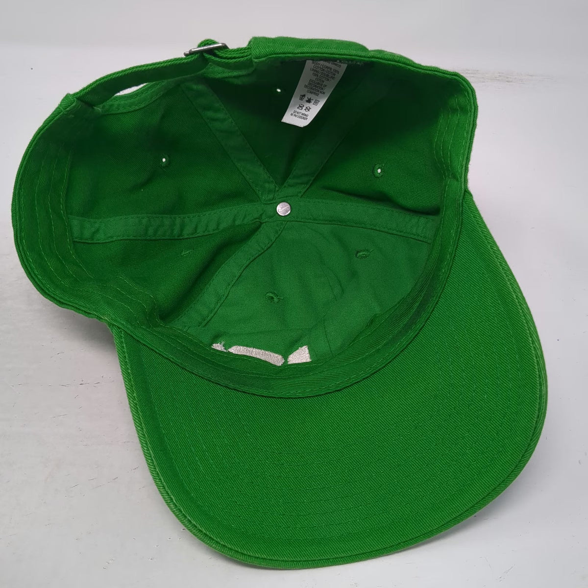 Nike Green One Size Baseball Cap Heritage 86 Slideback Embroidered BVA Logo hat