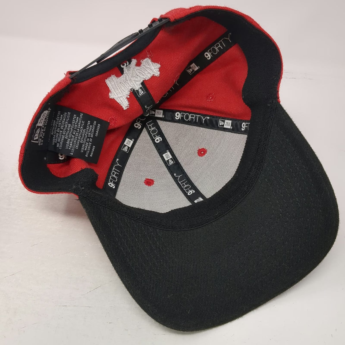 New Era Nebraska Cornhuskers NCAA Snapback Red Hat One Size Black Huskers Script