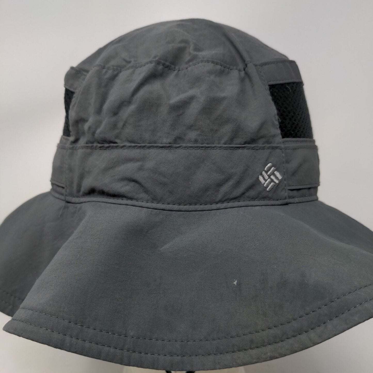 Columbia Fisherman Bucket Hat with String Gray One Size Breathable Mesh Hiking