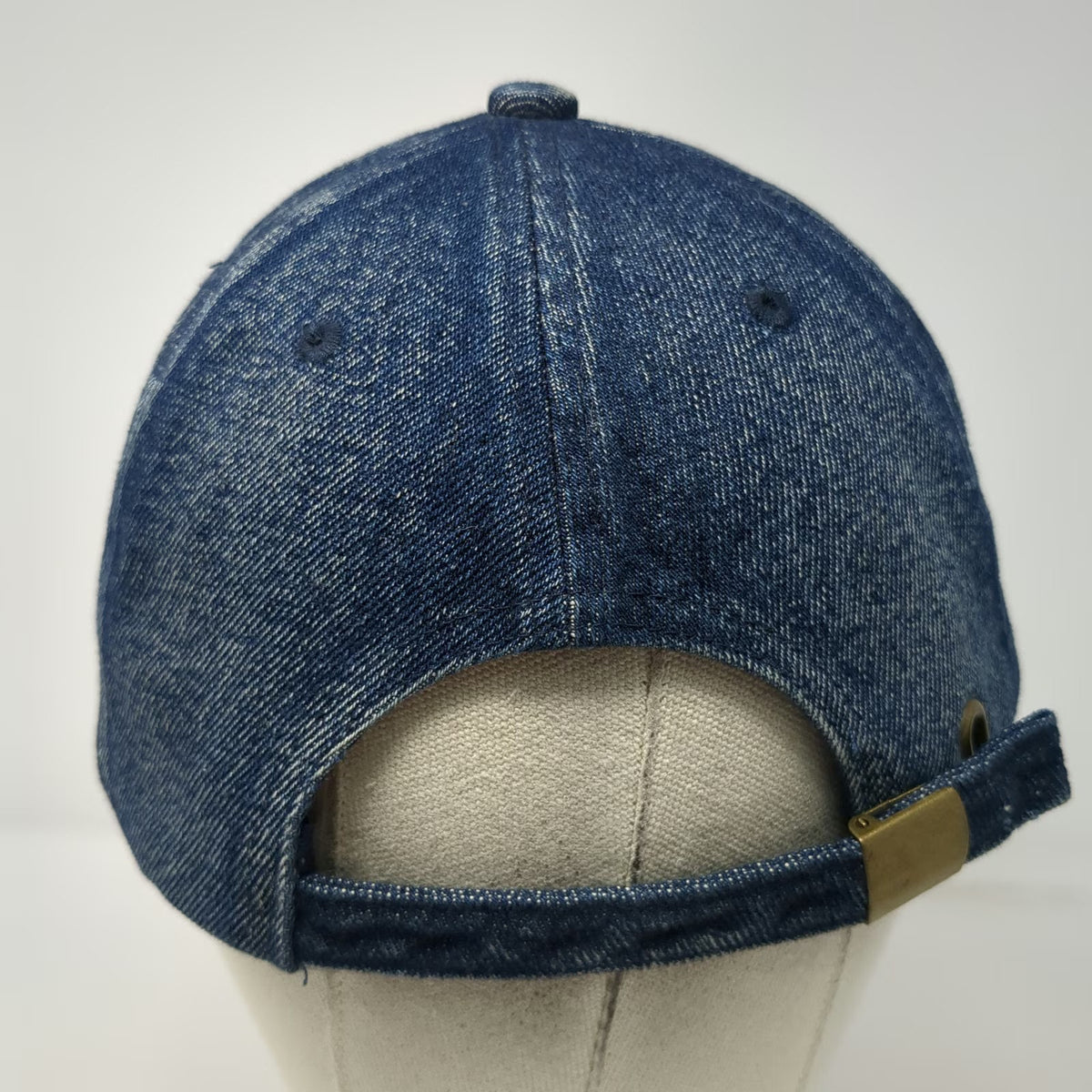Hattitude 5 Panel Blue One Size Hat Embroidered Rose Distressed Denim Slideback