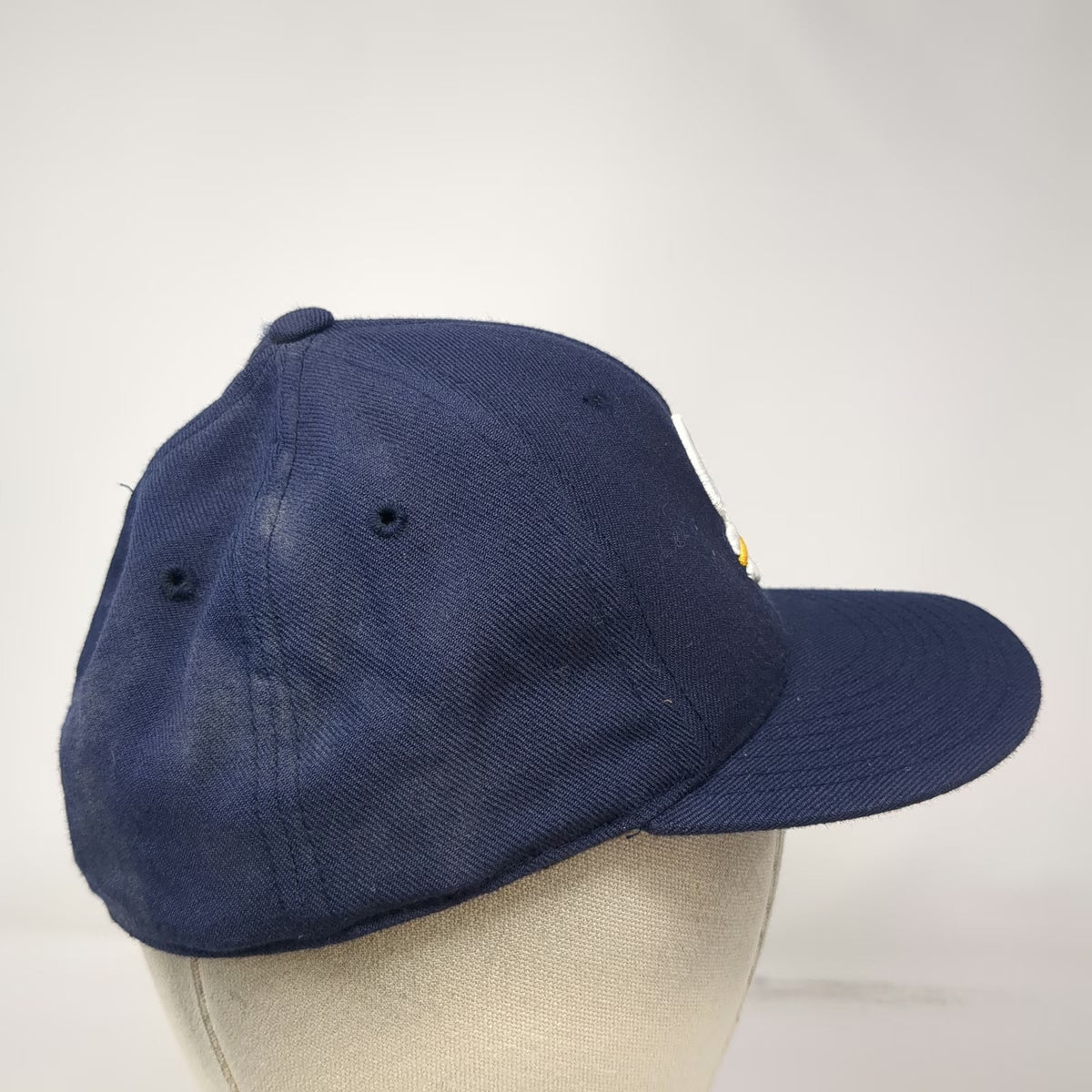 Reebok San Diego Chargers NFL Blue 6 7/8 Wool Fitted Sideline Embroidered Hat