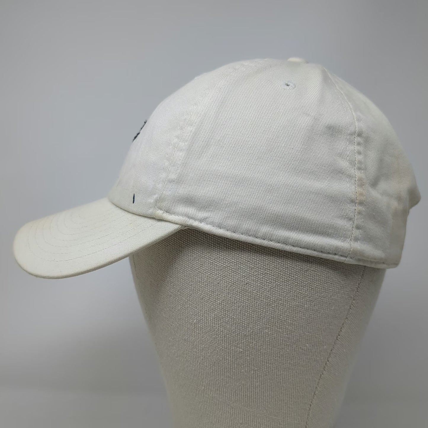 Nike Baseball Cap White One Size Futura Logo Embroidered Slideback Strap Hat