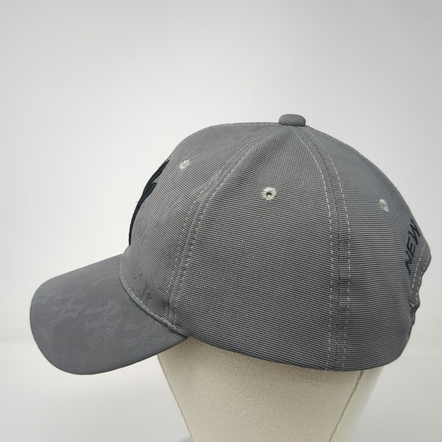 New York Yankees MLB Gray Baseball Cap One Size All Over Print Slideback Hat