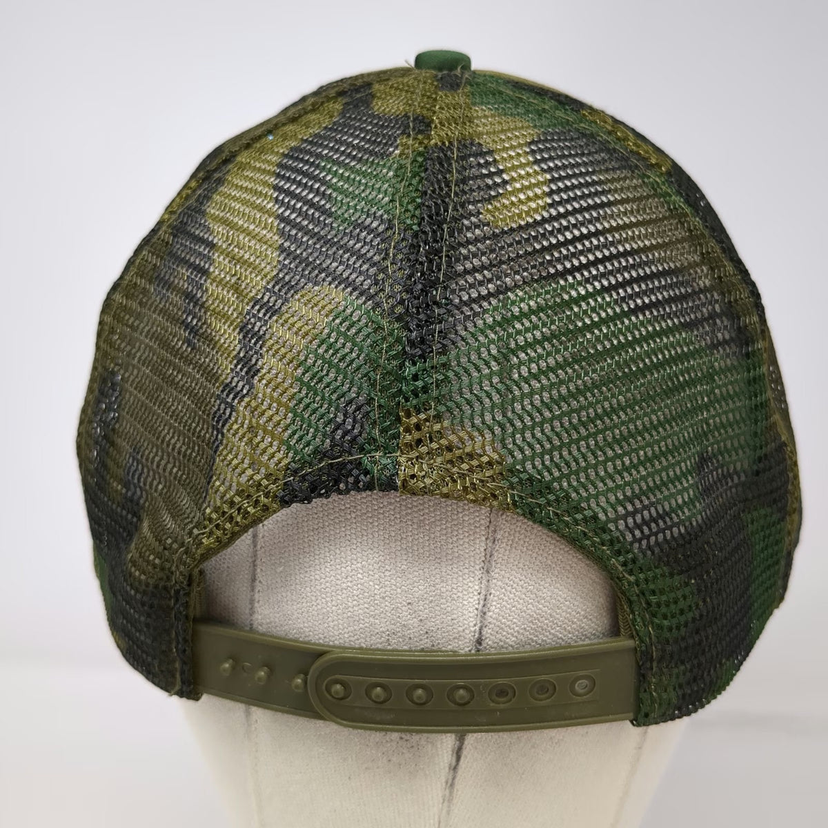 Cameo John Deere Trucker Hat Green Camo Mesh Back Snapback Flat Brim Vintage