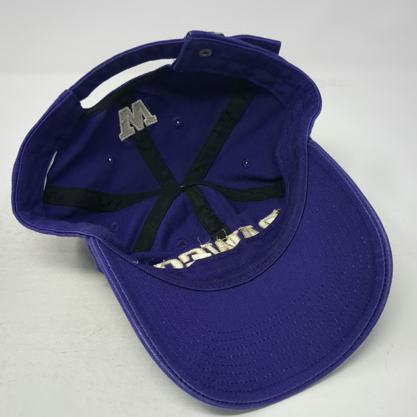 Adidas Washington Huskies NCAA Cap Blue Gold One Size Dawgs Logo Strapback Hat