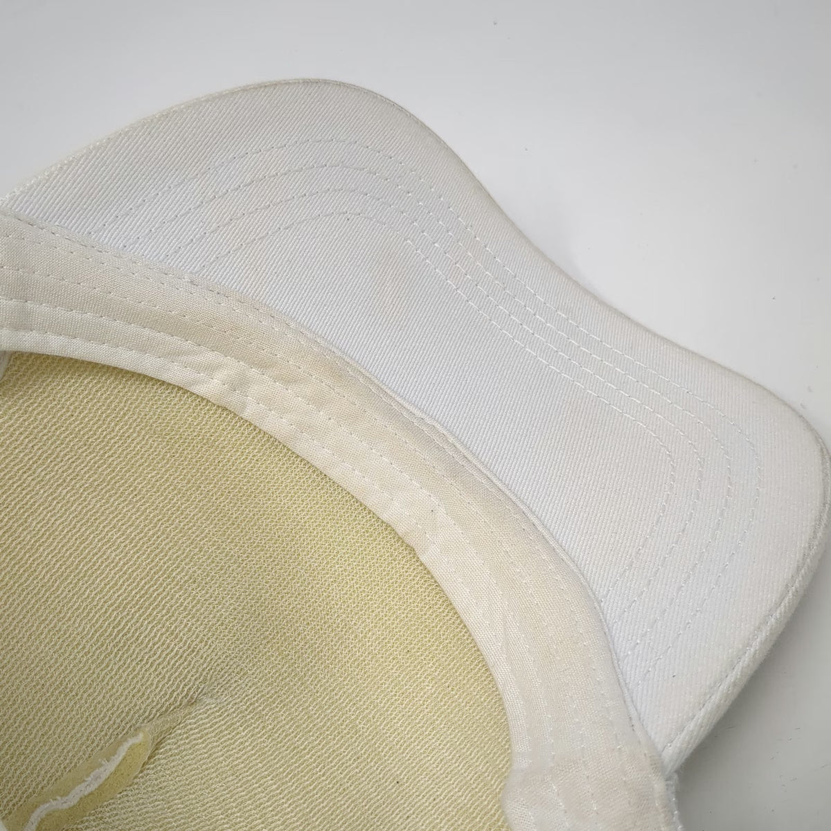 Honolua Trucker Hat White One Size Aloha Pineapple Hawaii Surf Mesh Snapback