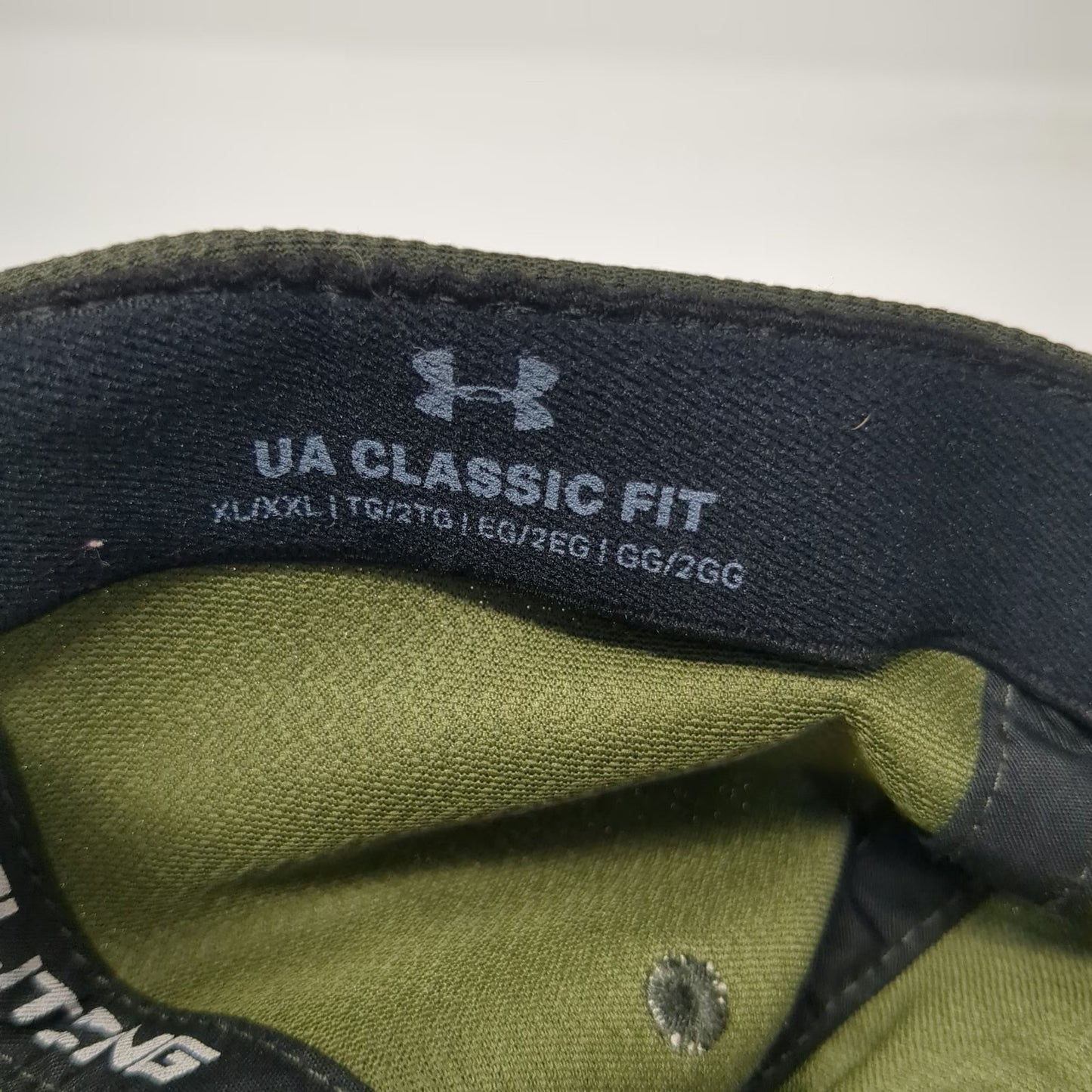 Under Armour Baseball Cap Green XL Embroidered Logo Stretch Fit Athletic hat
