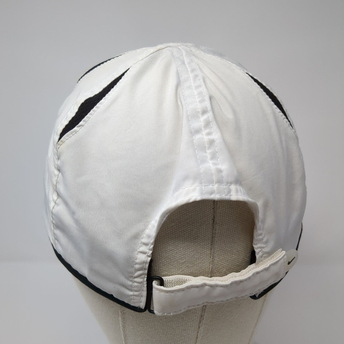 Yakima Tennis Club Strapback Hat White One Size Nike Featherlight
