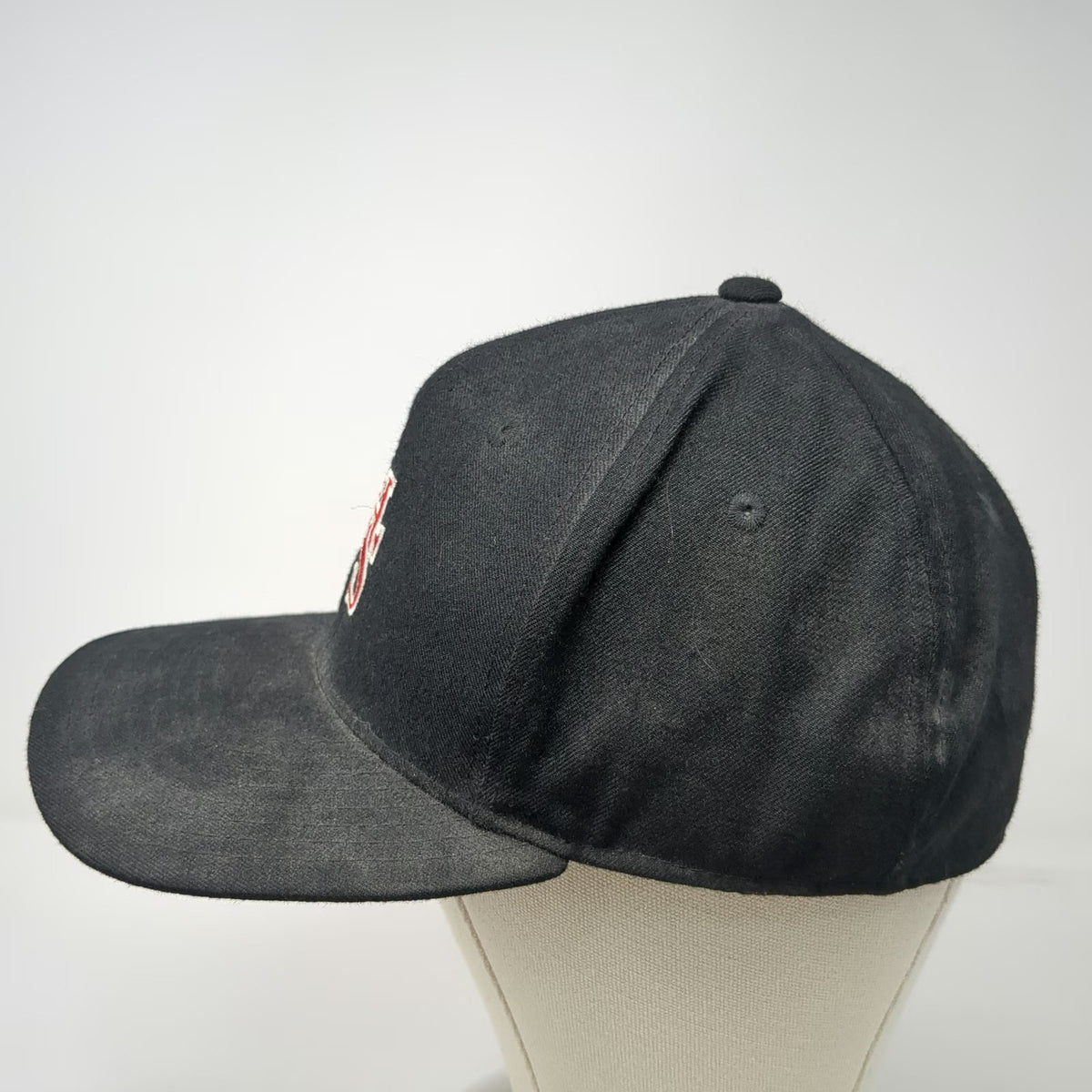 Richardson Baseball Cap Black 7 1/4 Fitted GHS Paw Print Grey Underbrim Hat