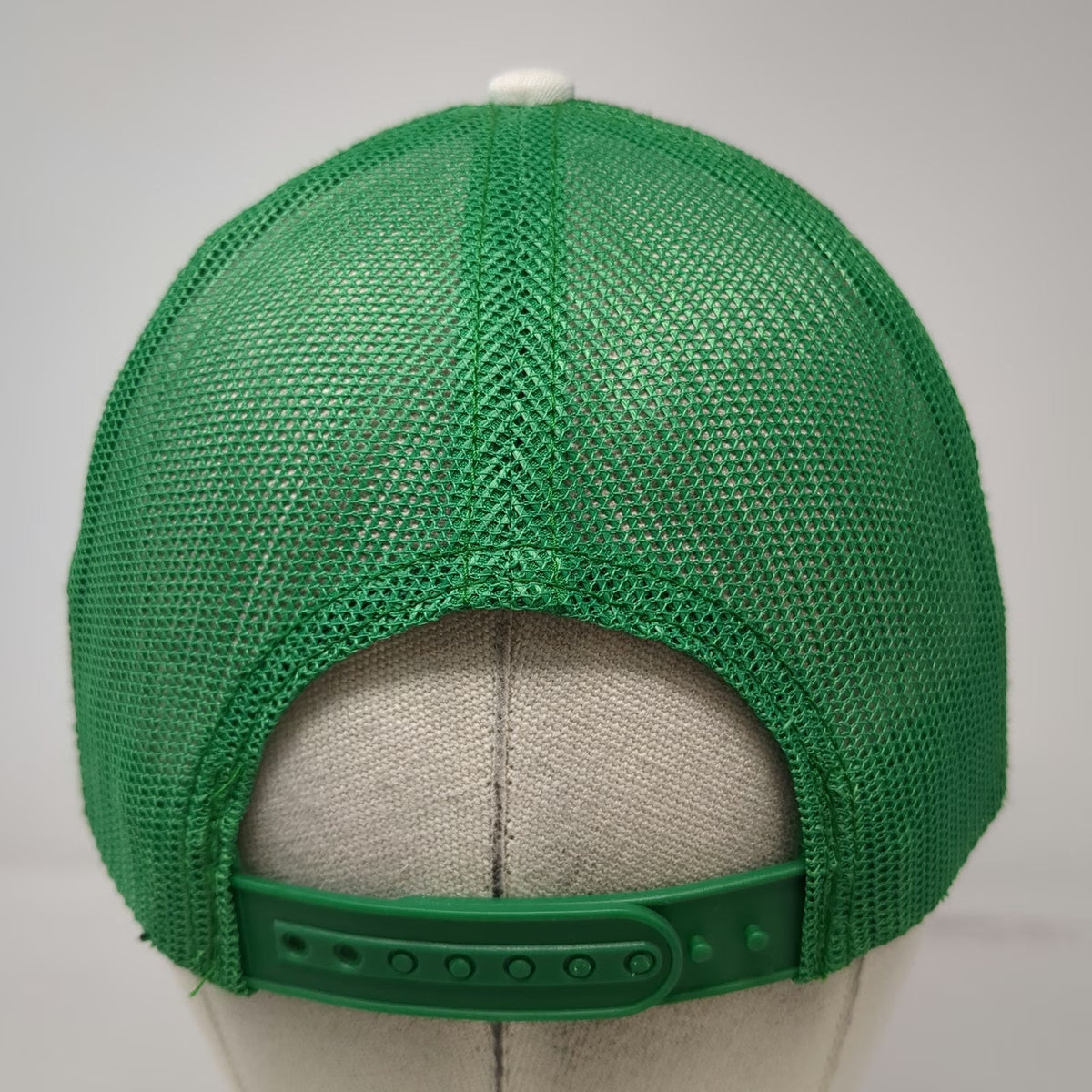 Bass Pro Shops Trucker Hat Green One Size Mesh Snapback Bass Fish Fishing Logo