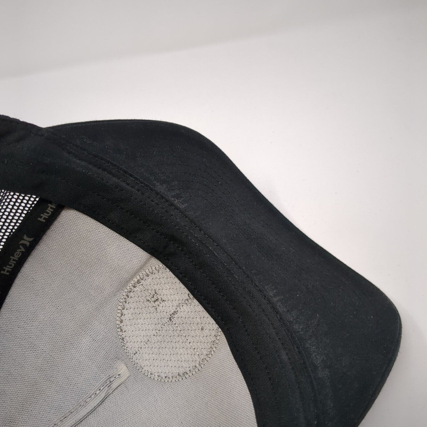 Hurley Supply Snapback Mesh Back Trucker Hat Black One Size Yupoong