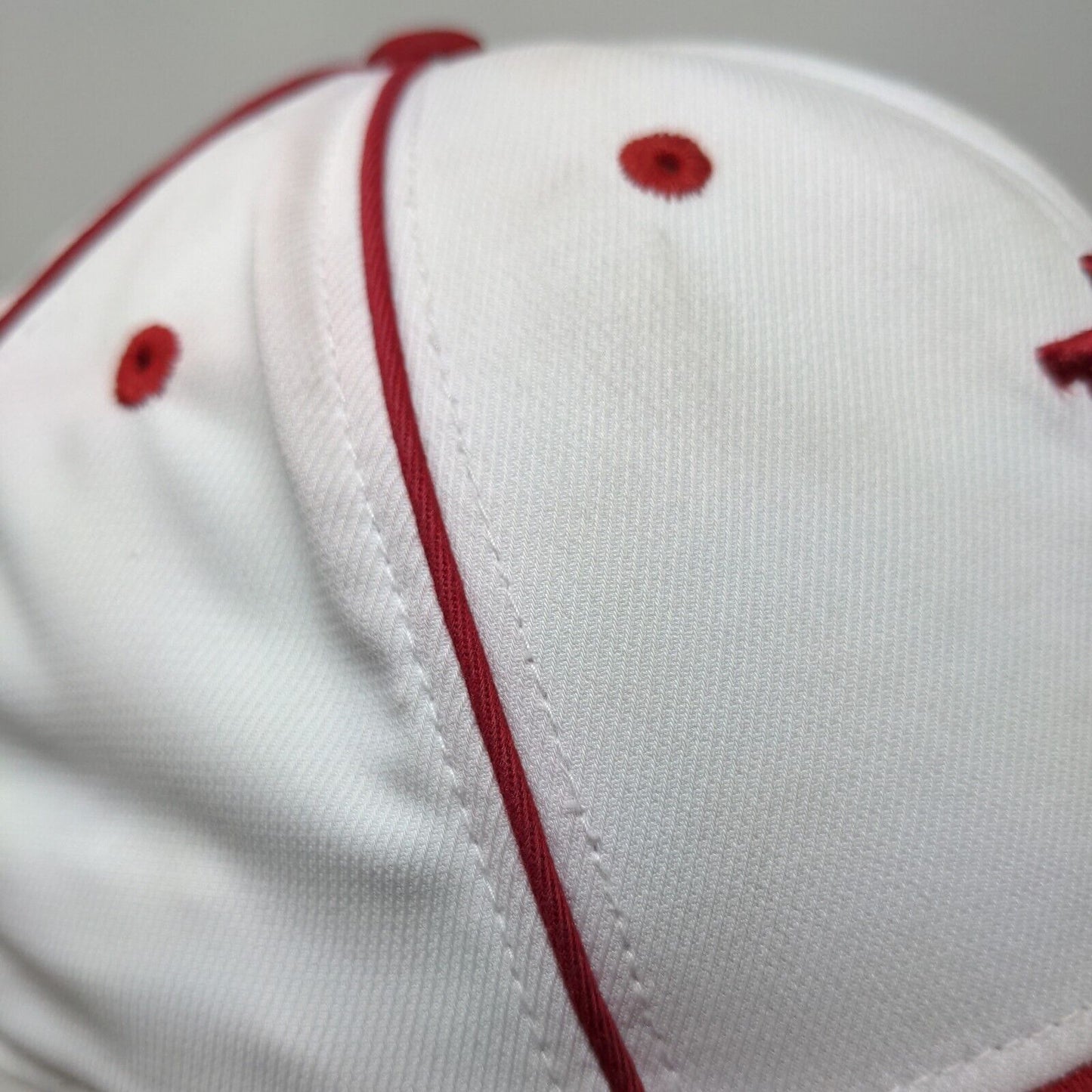 Adidas Boys Fitted Hat Red White OSFM Embroidered IU Hoosiers Logo