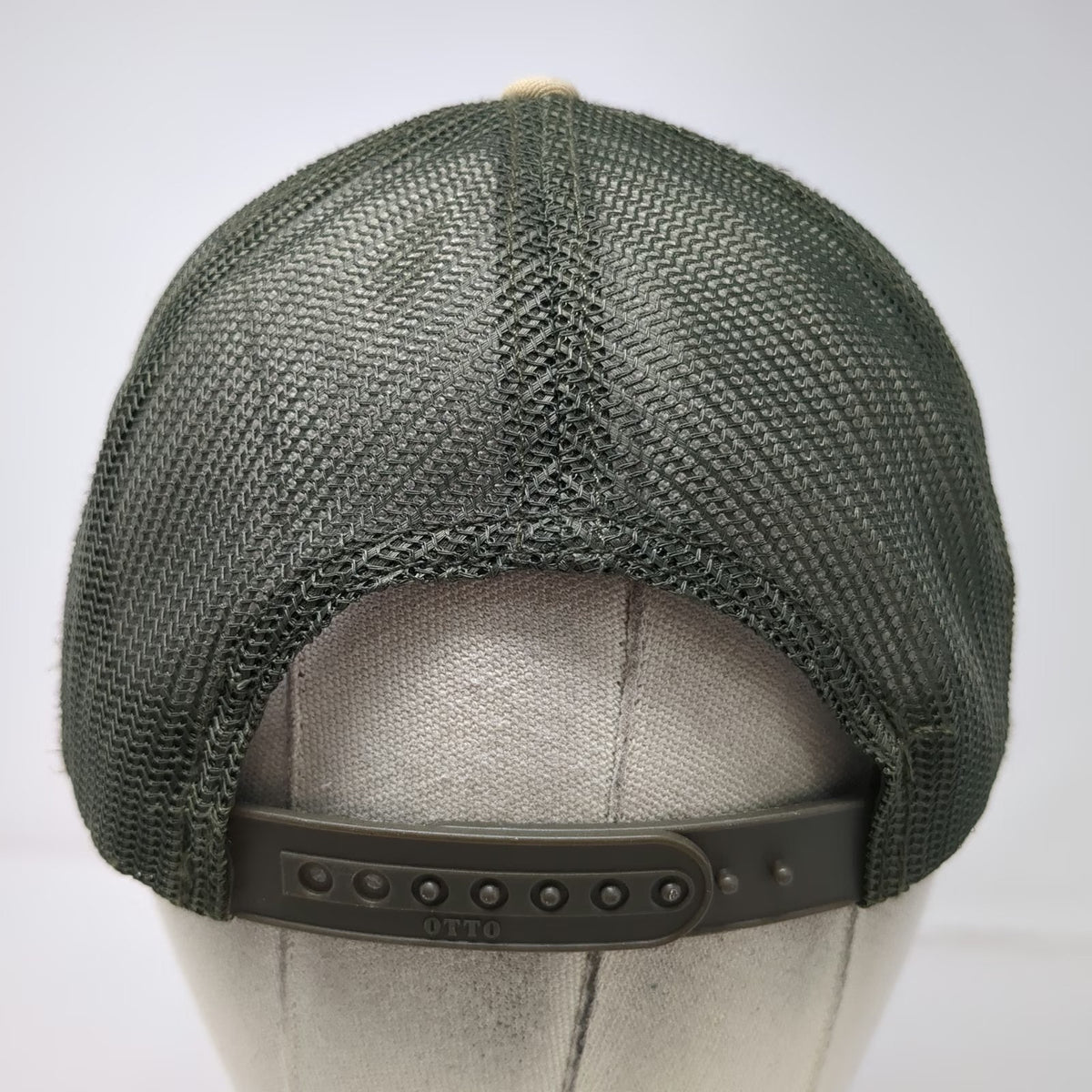 OTTO Trucker Hat Green One Size Camo Snapback WG AA Target Crosshair Crown