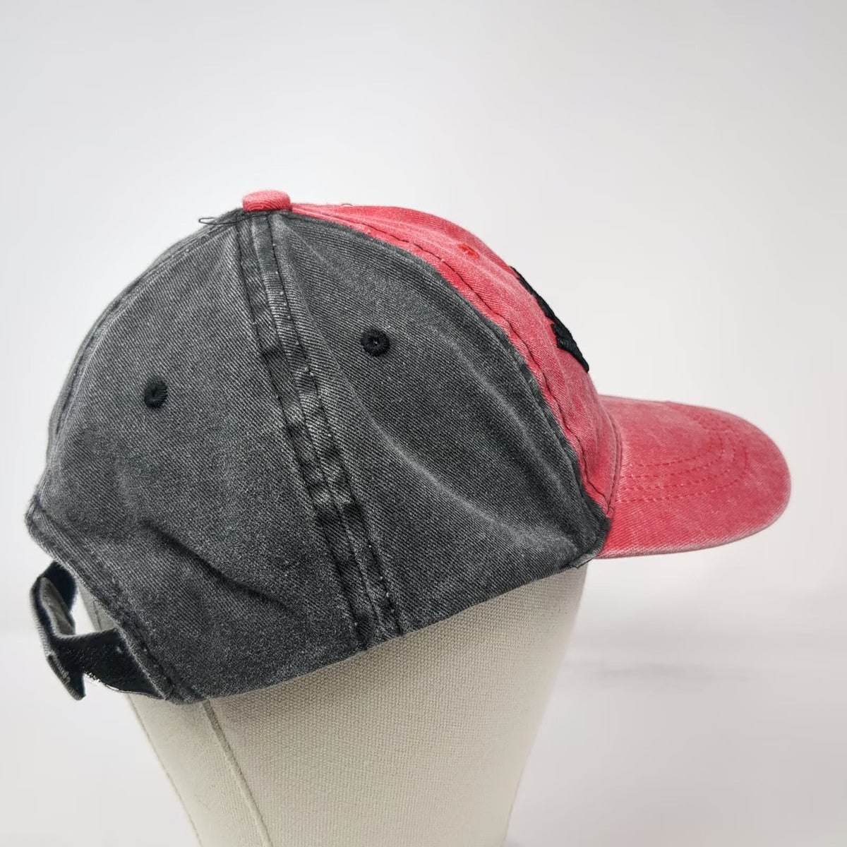 Lucky 7 Baseball Cap Red Black One Size New Orleans French Quarter Strapback Hat