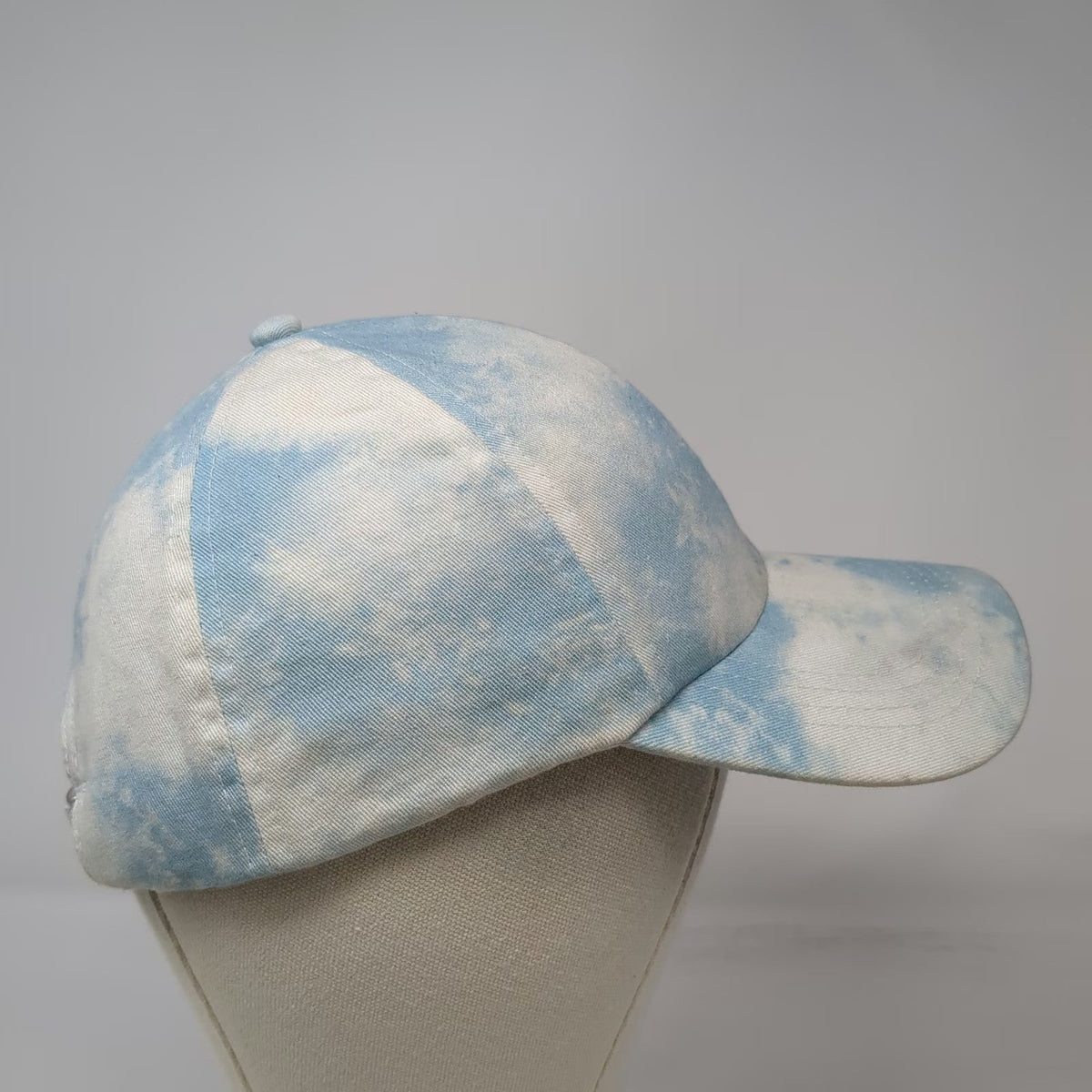 David and Young Baseball Cap Blue White One Size Tie Dye Cloud Print Cotton Hat