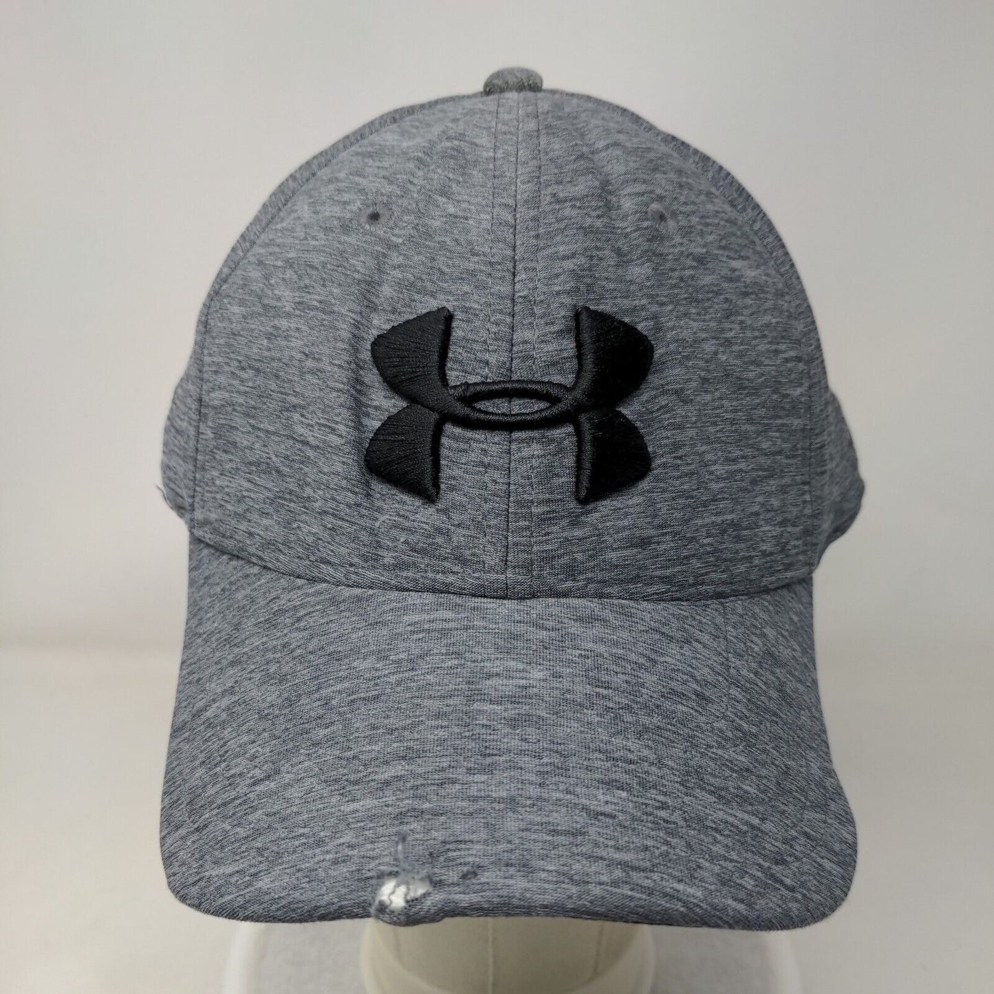Under Armour Fitted Hat Gray L/XL Lightweight Embroidered Vented Holes 6 Panel