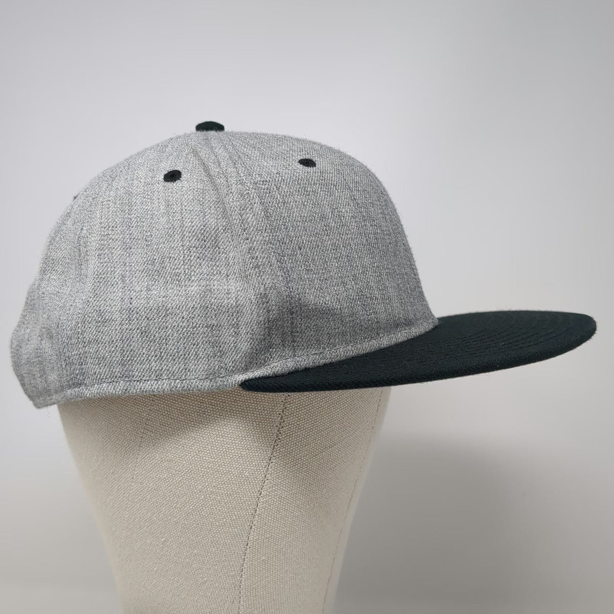 Otto Snapback Hat Gray One Size Red Line Oil Embroidered Flat Brim 6-Panel