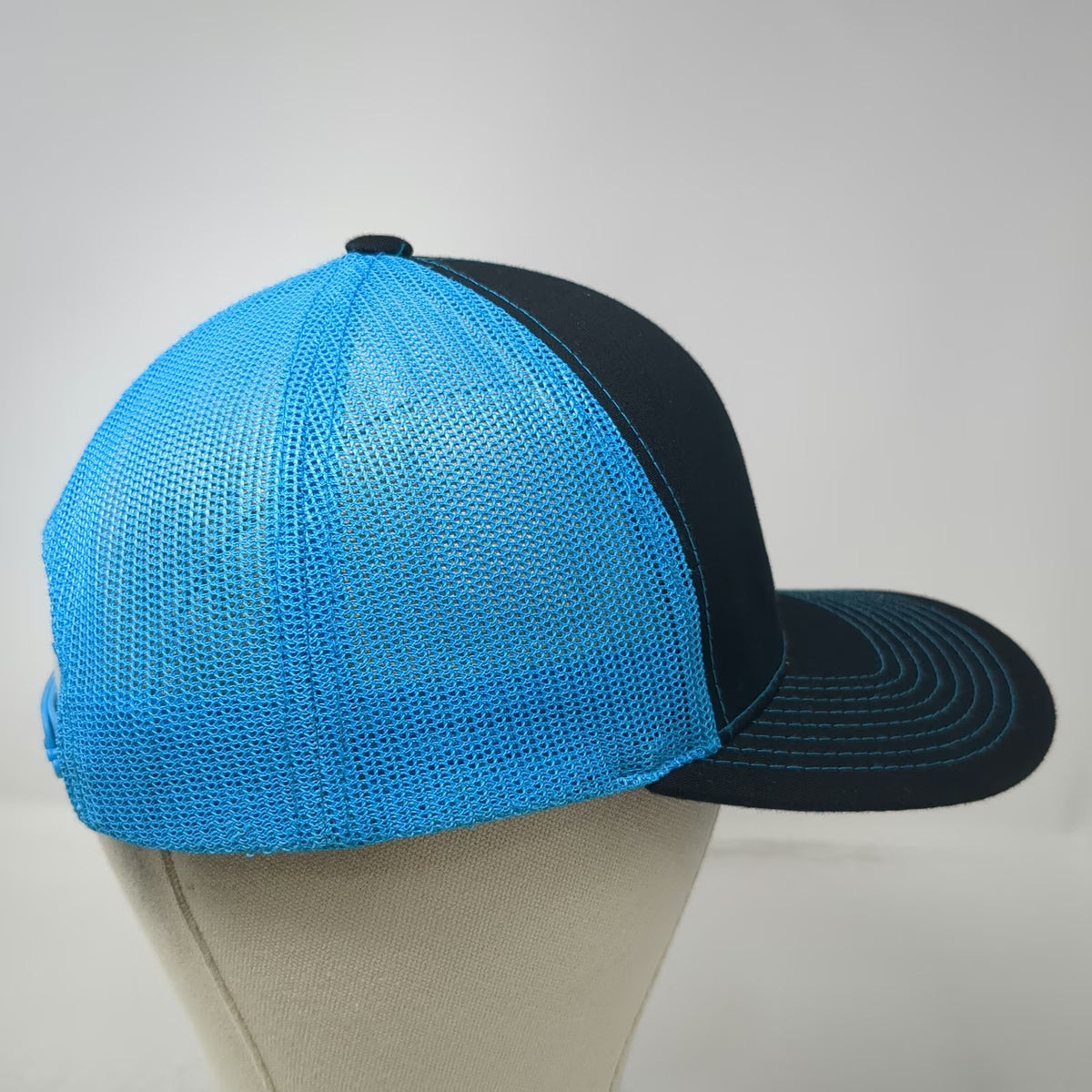 Pacific Headwear Trucker Hat Black Blue One Size Bowfishing Store Mesh Snapback