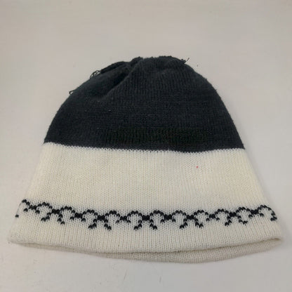 English Village Women's Knit Beanie Hat Cap Black White Fair Isle Acrylic