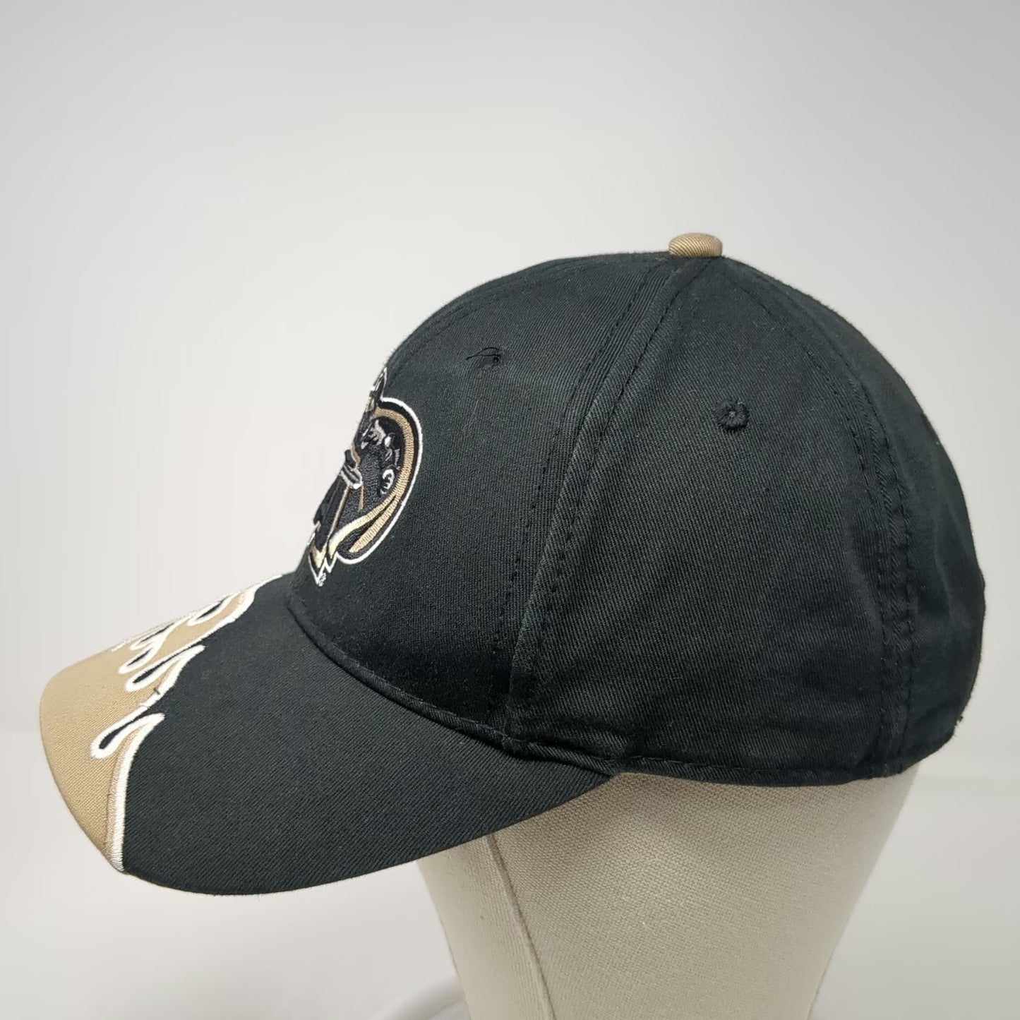Army Black Knights NCAA The Game Hat Cap Black Gold OSFM Flame Brim Strapback