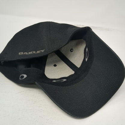 Oakley Baseball Cap Black XL A-Flex Stretch Fit Polyester Curved Brim Sport Hat